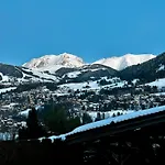 L Echappee Belle *